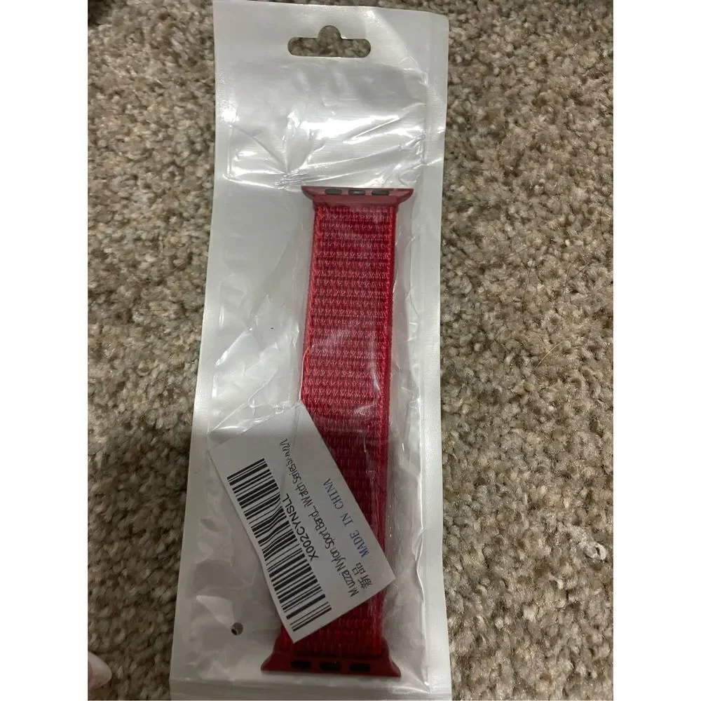 NWT Apple Watch Red Muzza Nylon Sports Band 38MM